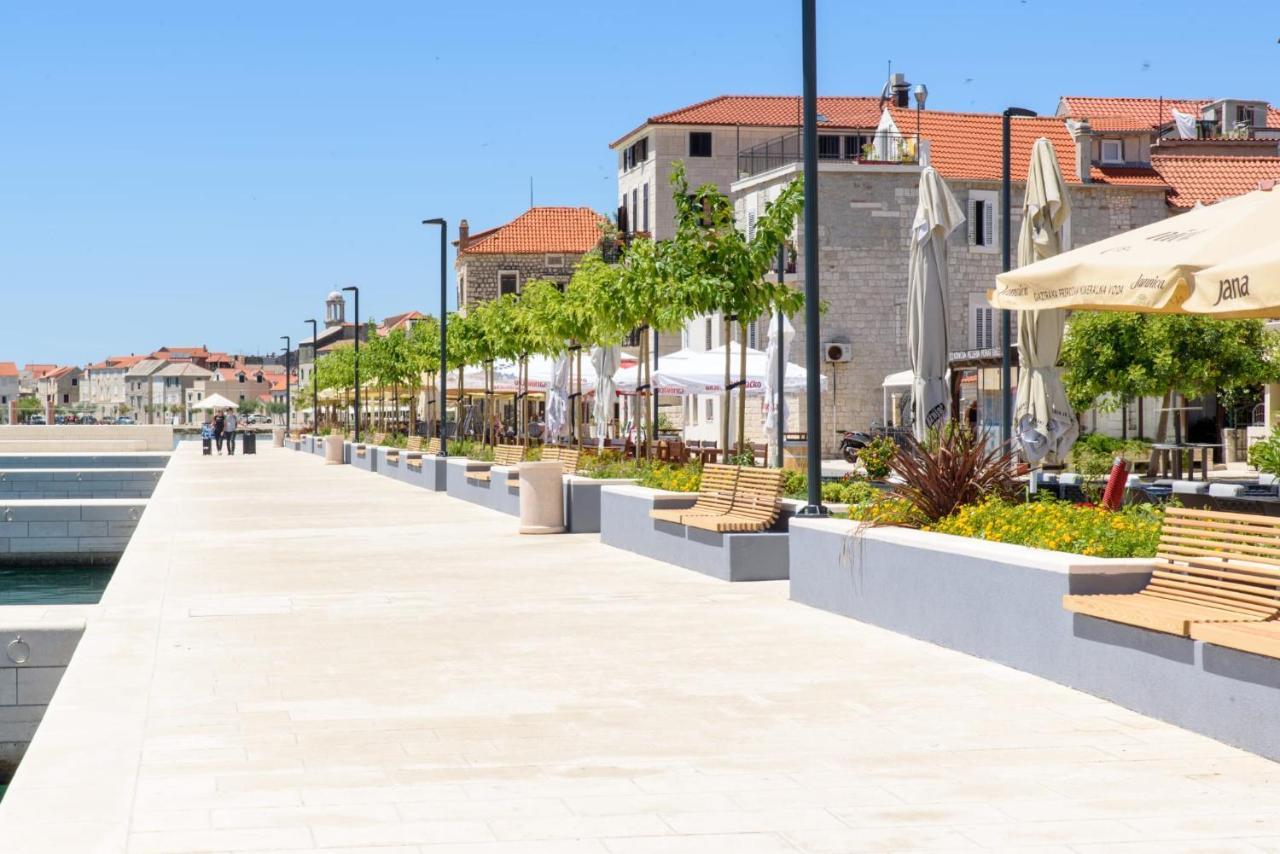 Stiva Apartment - New Apartment With Free Parking, 150M From The Beach Kaštela Exterior foto