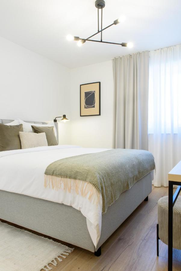 Stiva Apartment - New Apartment With Free Parking, 150M From The Beach Kaštela Exterior foto